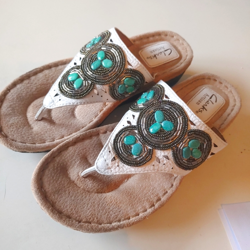 Clarks Artisan sandals size 6.5 medium. Like new!